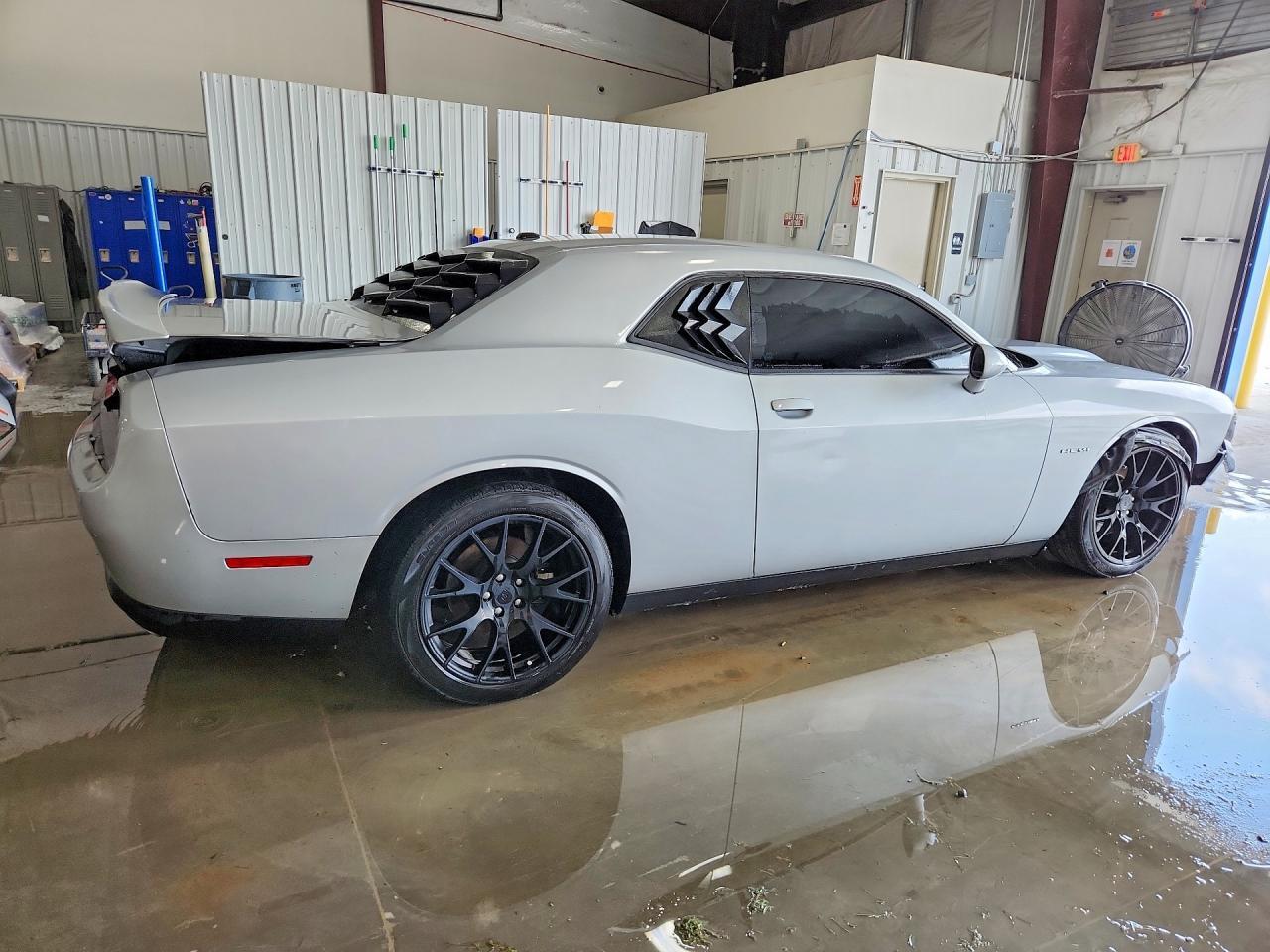 2021 Dodge Challenger R/T - zdjęcie 3