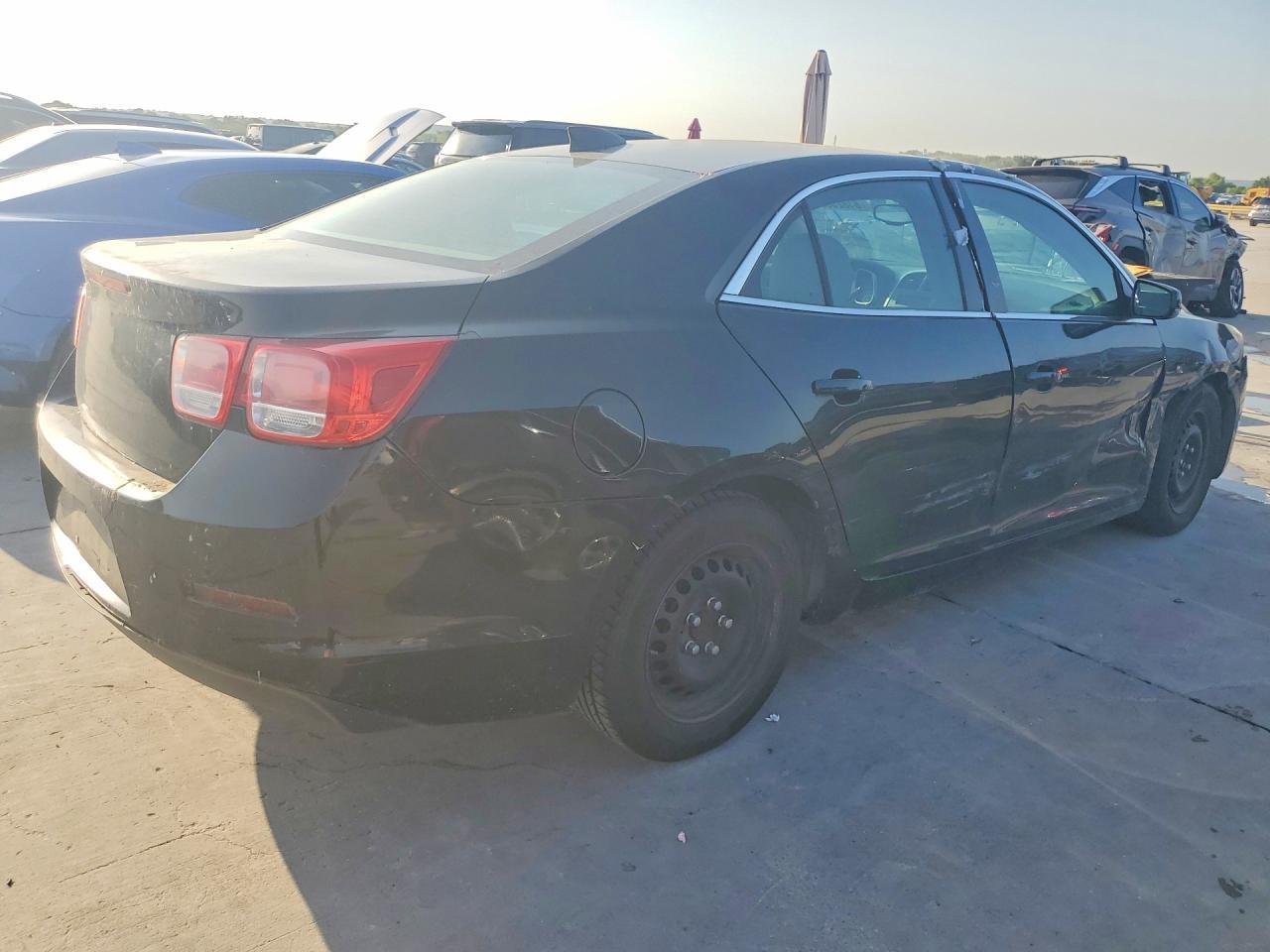 2015 Chevrolet Malibu Ls - zdjęcie 3