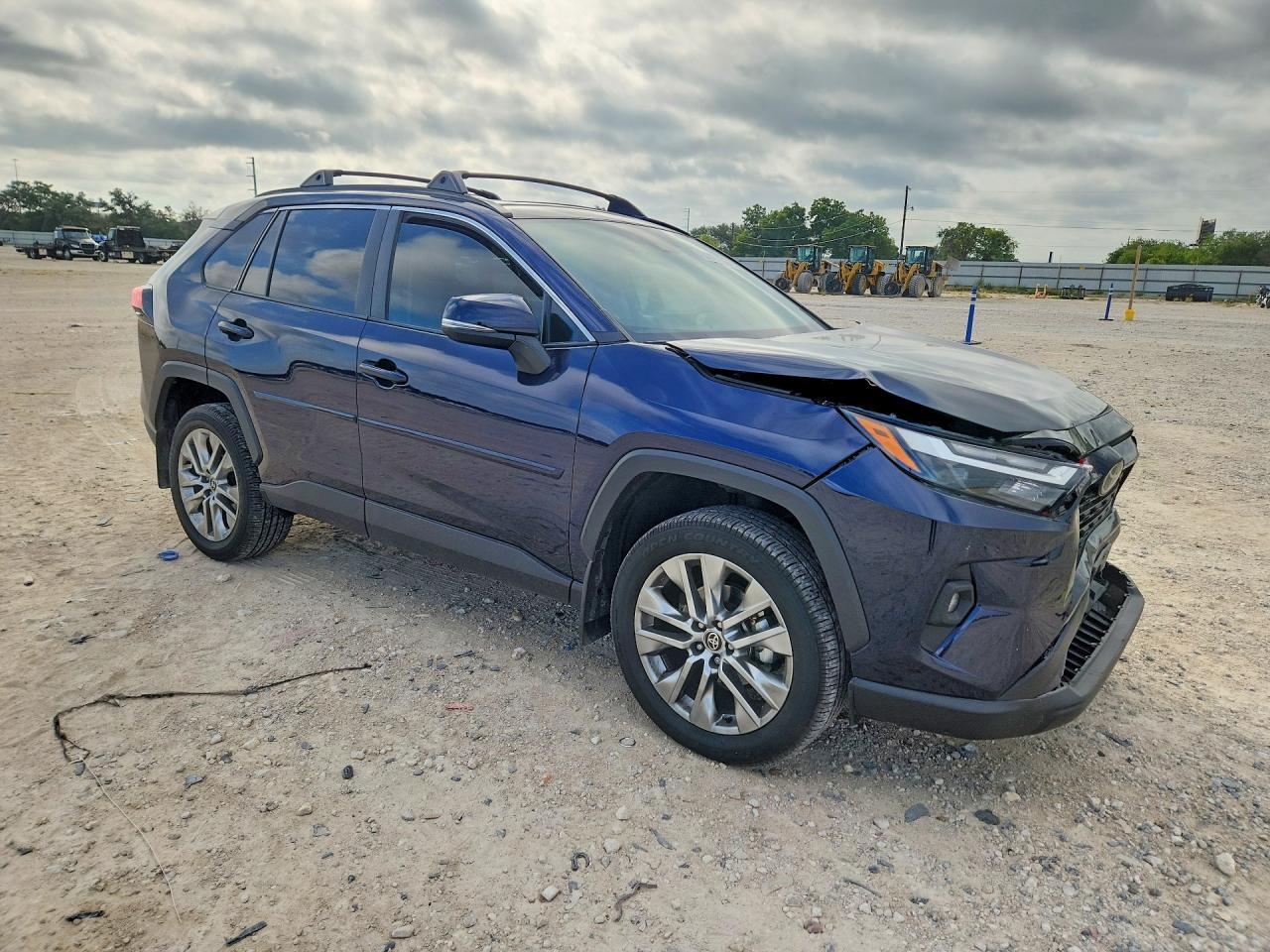 2025 Toyota Rav4 Xle Premium - zdjęcie 4