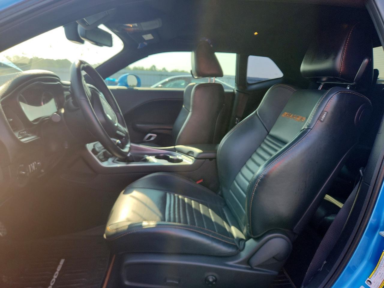 2016 Dodge Challenger R/T - zdjęcie 7