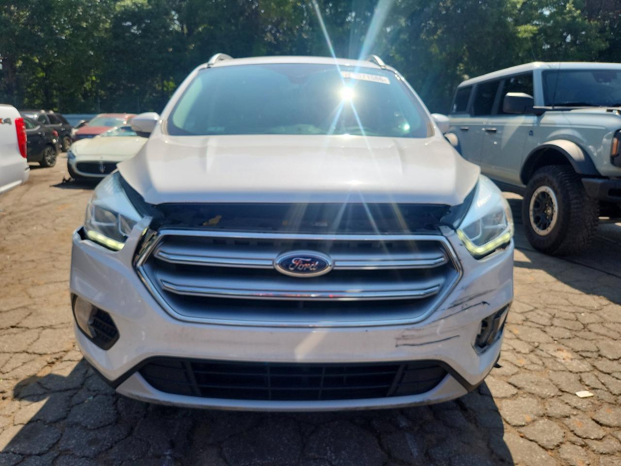 2017 Ford Escape Titanium - zdjęcie 5