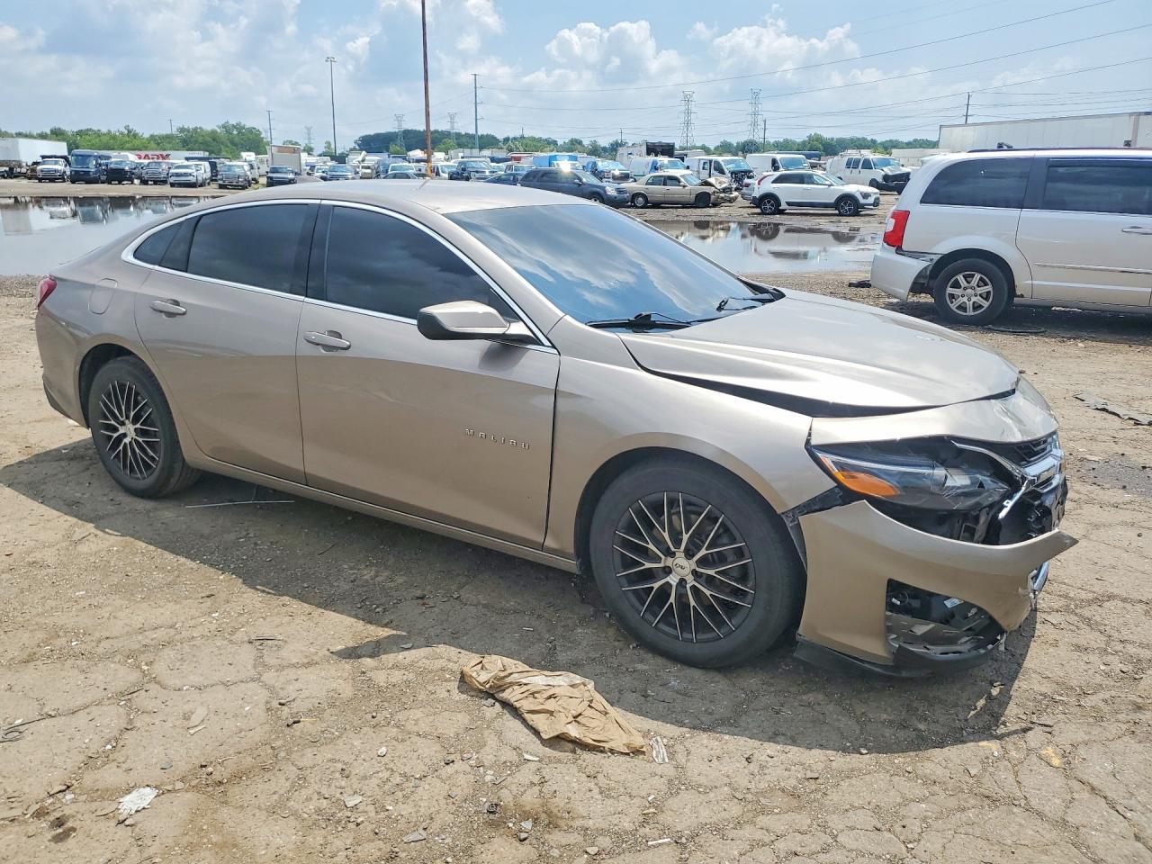 2022 Chevrolet Malibu Lt - zdjęcie 4