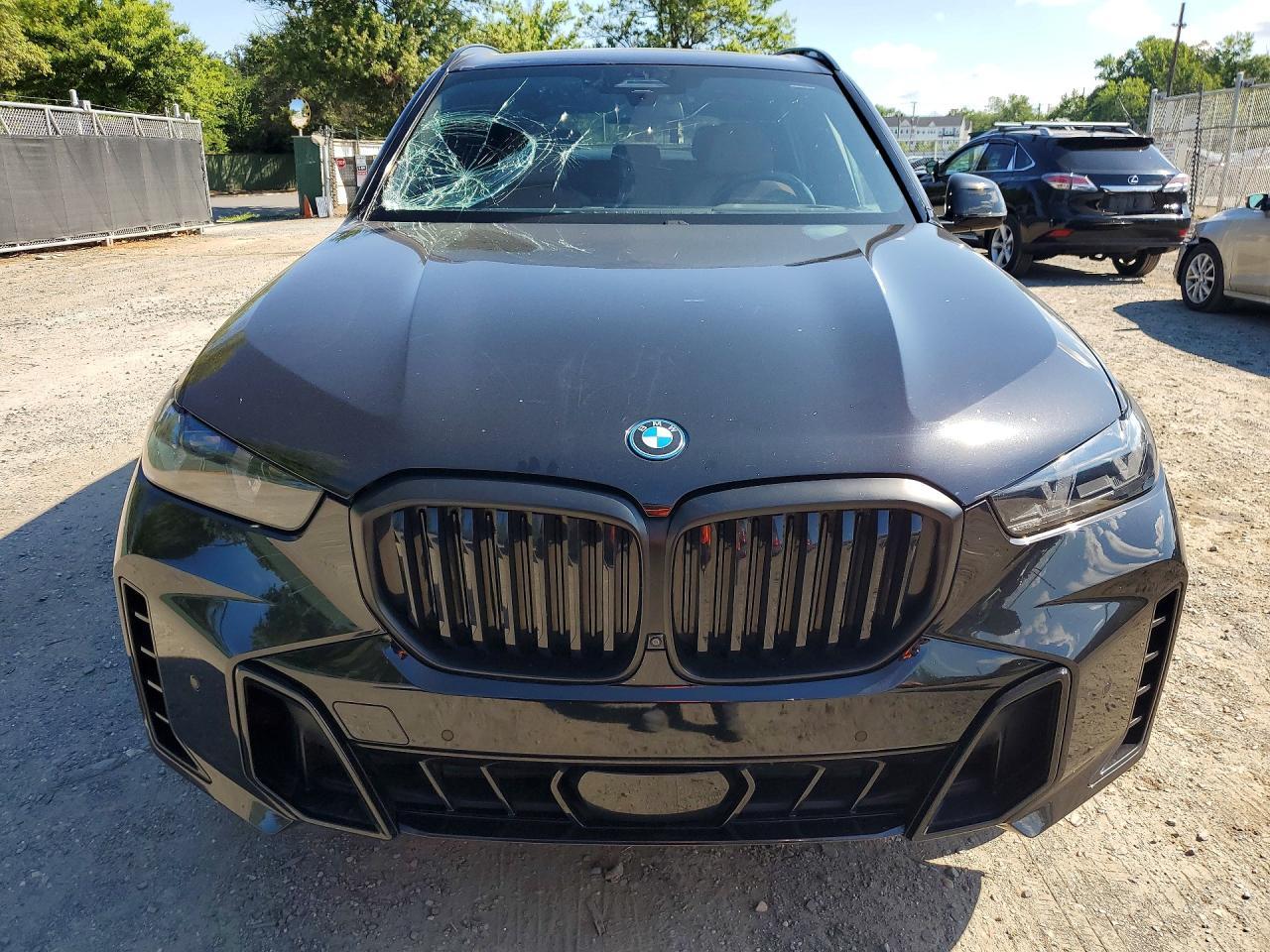 2024 BMW X5 xDrive50E - zdjęcie 5