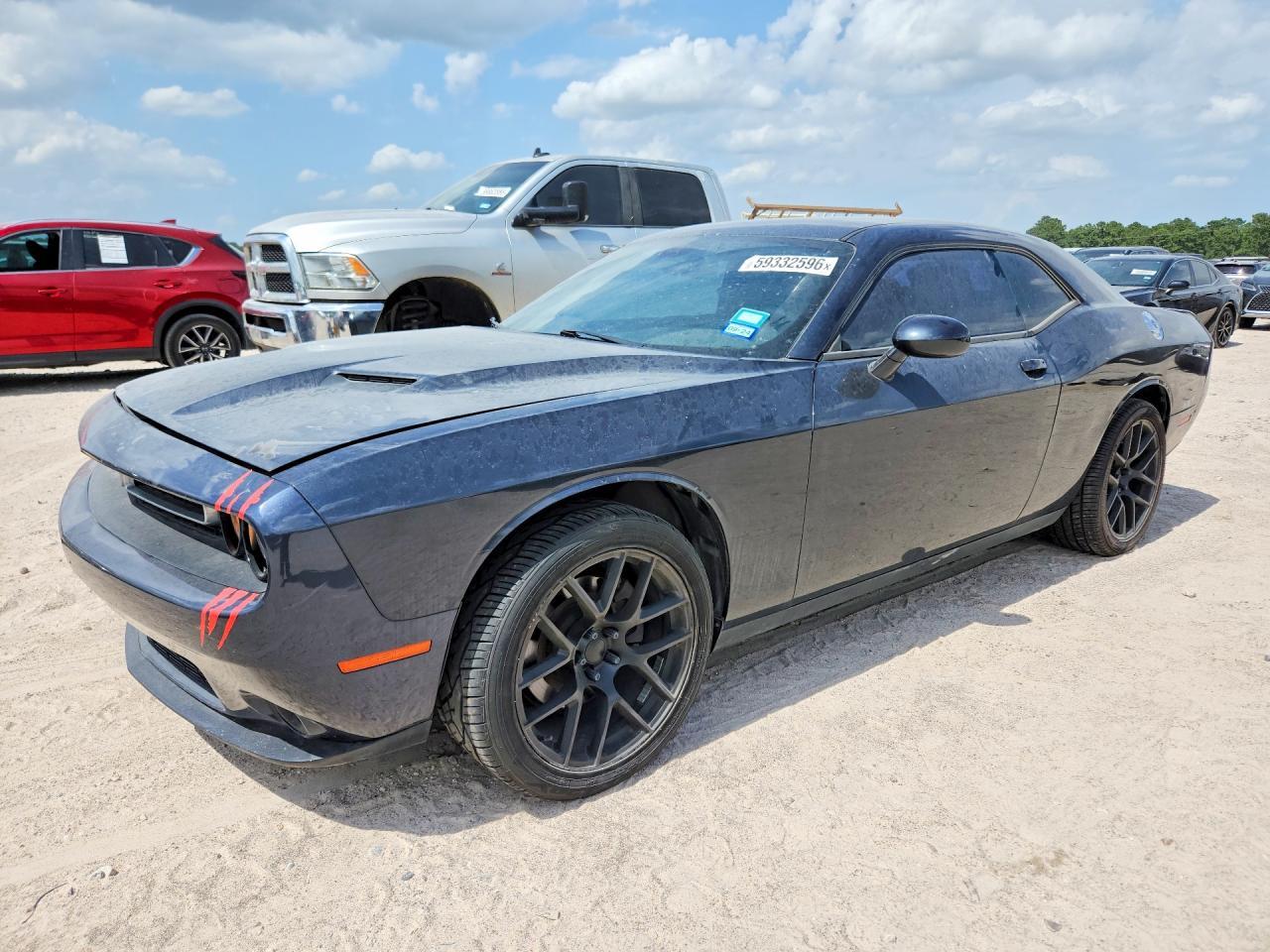 2016 Dodge Challenger Sxt - zdjęcie główne