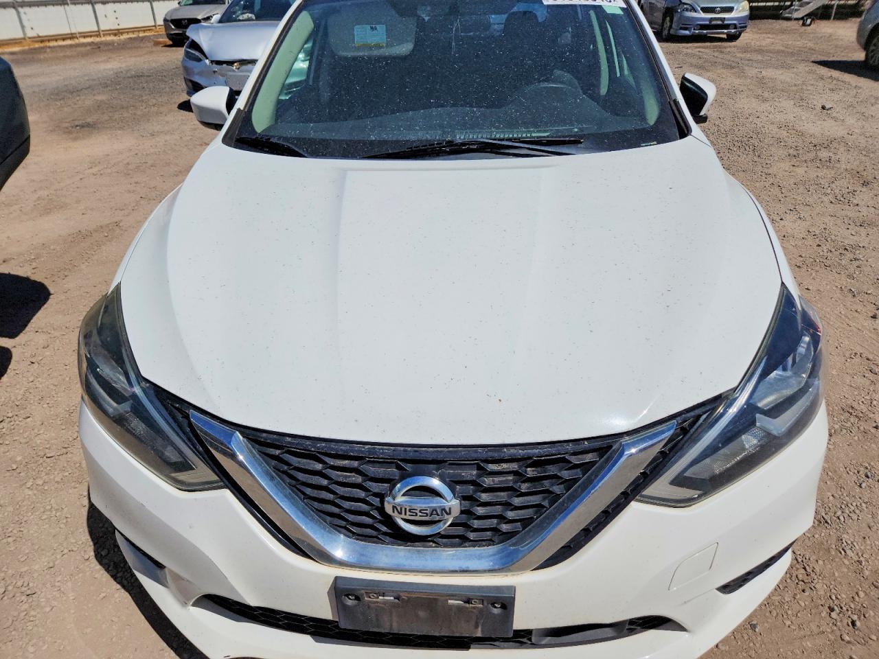 2018 Nissan Sentra S - zdjęcie 11