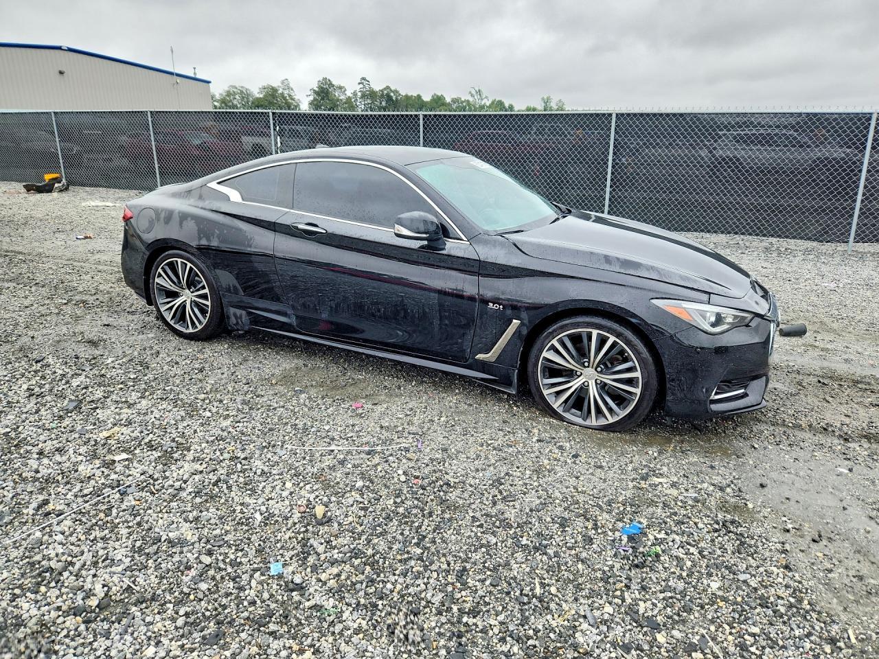 2018 Infiniti Q60 3.0T Luxe - zdjęcie 4