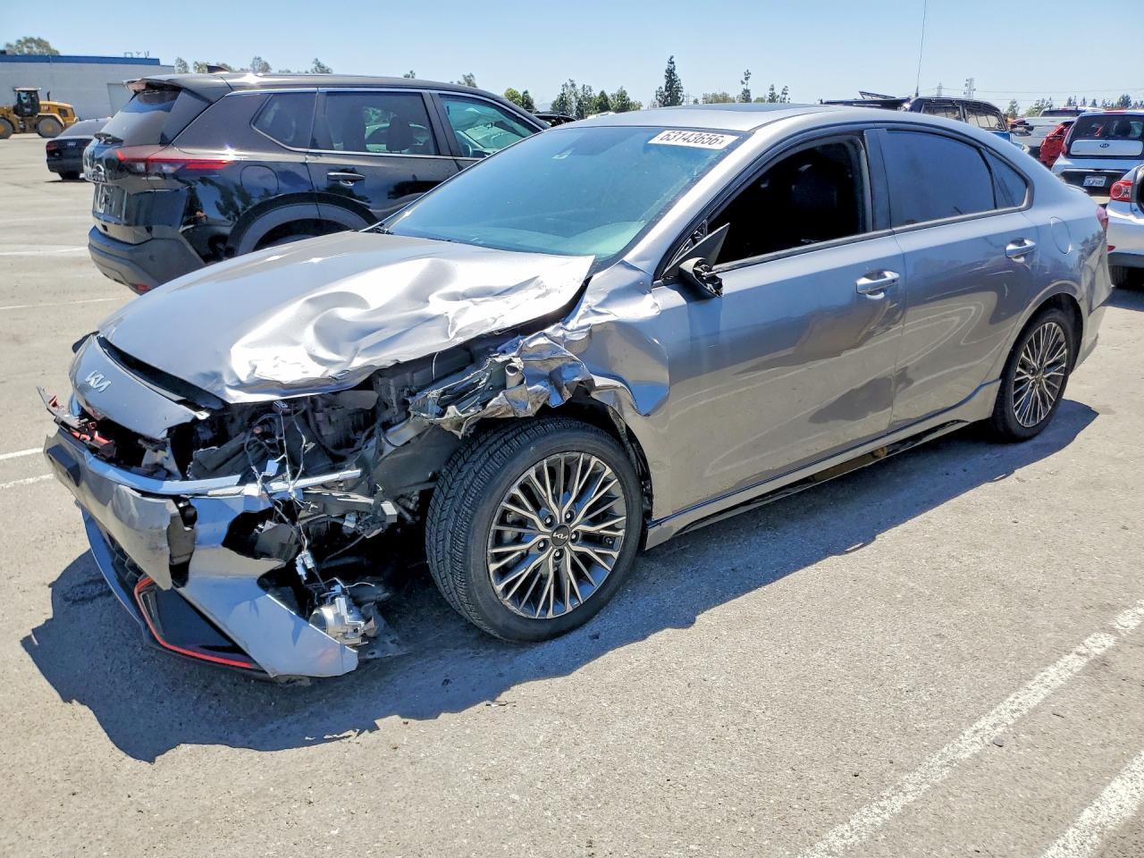 2023 Kia Forte Gt Line - zdjęcie główne