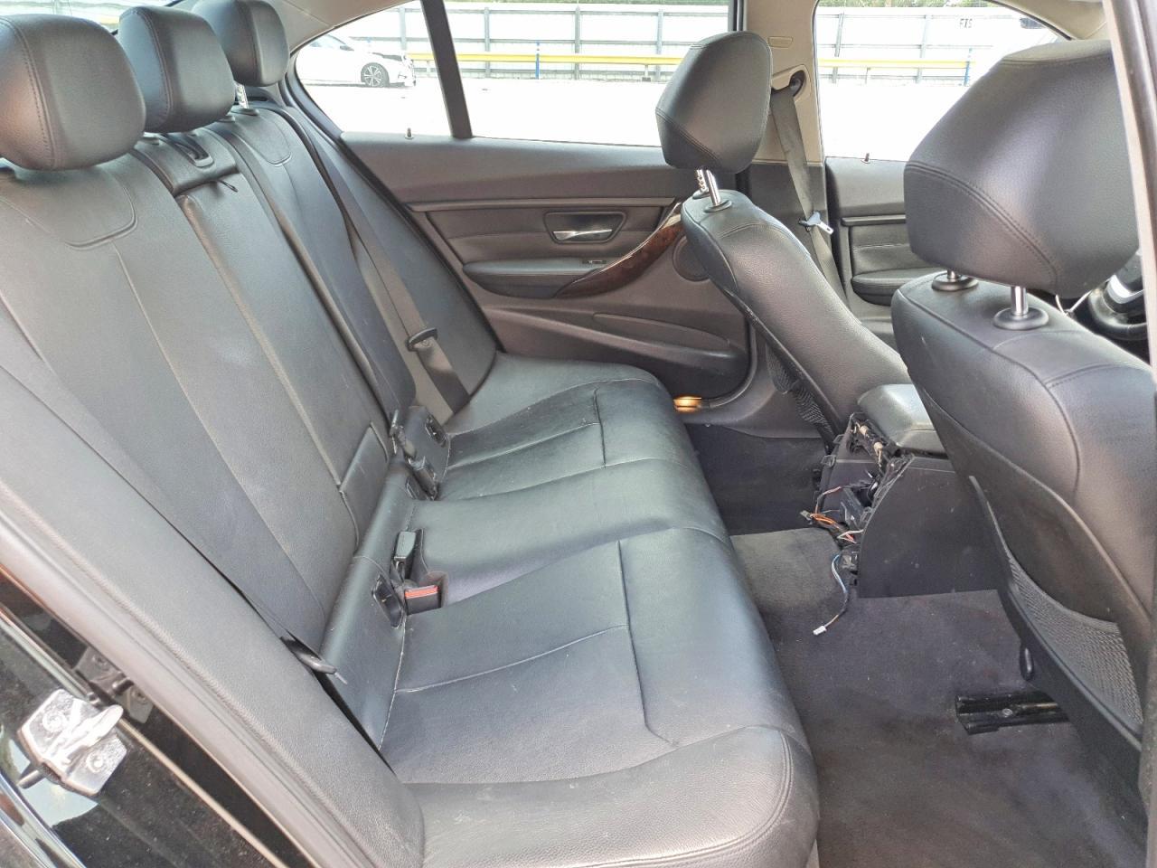 2015 BMW 328 I - zdjęcie 10