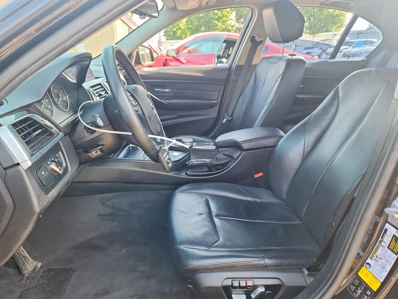 2018 BMW 320 Xi - zdjęcie 7