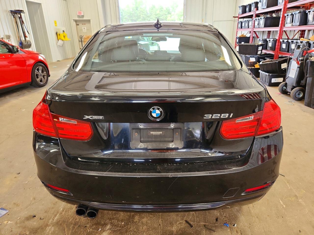 2013 BMW Seria 3 328i - zdjęcie 6