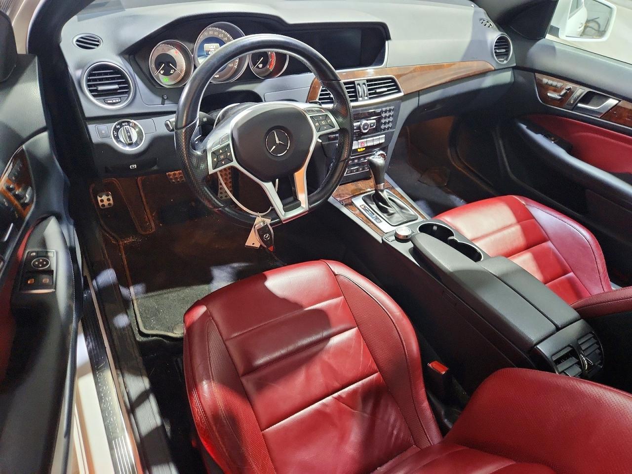 2015 Mercedes-Benz C 350 4Matic - zdjęcie 8