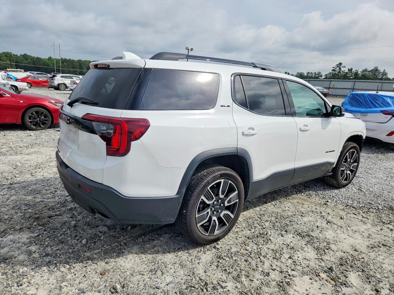 2021 GMC Acadia Sle - zdjęcie 3