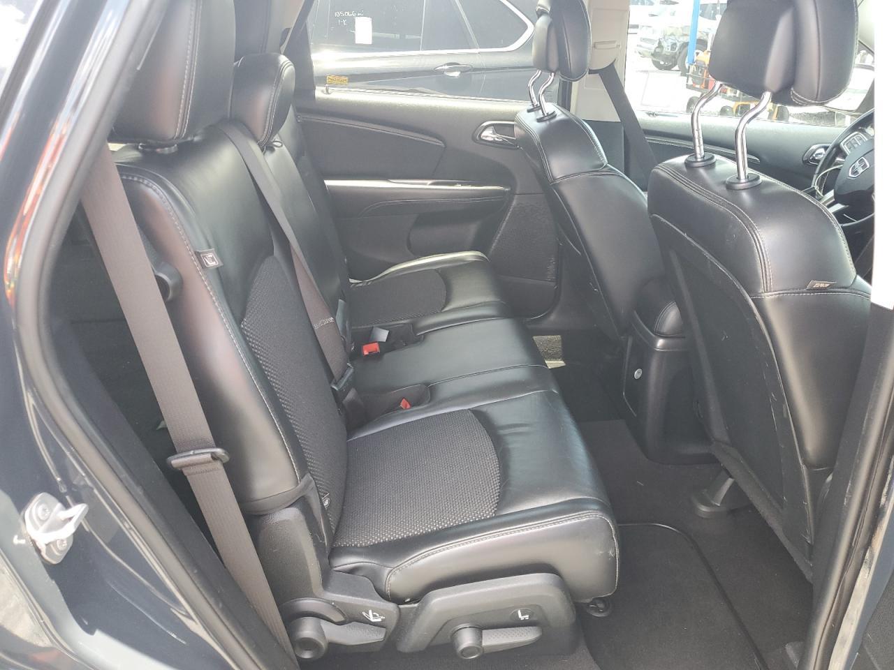 2017 Dodge Journey Crossroad - zdjęcie 11