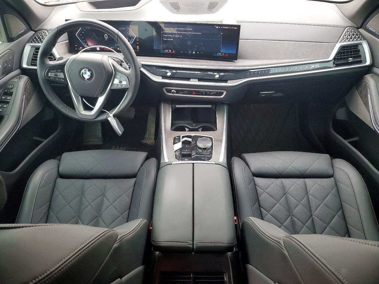 2024 BMW X5 xDrive40I - zdjęcie 8