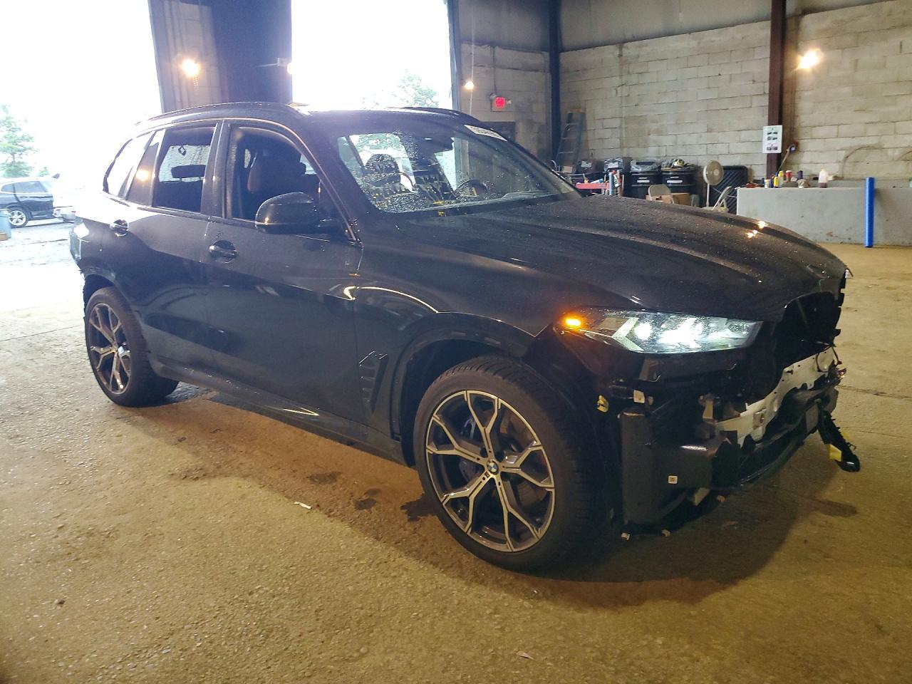 2025 BMW X5 xDrive40I - zdjęcie 4