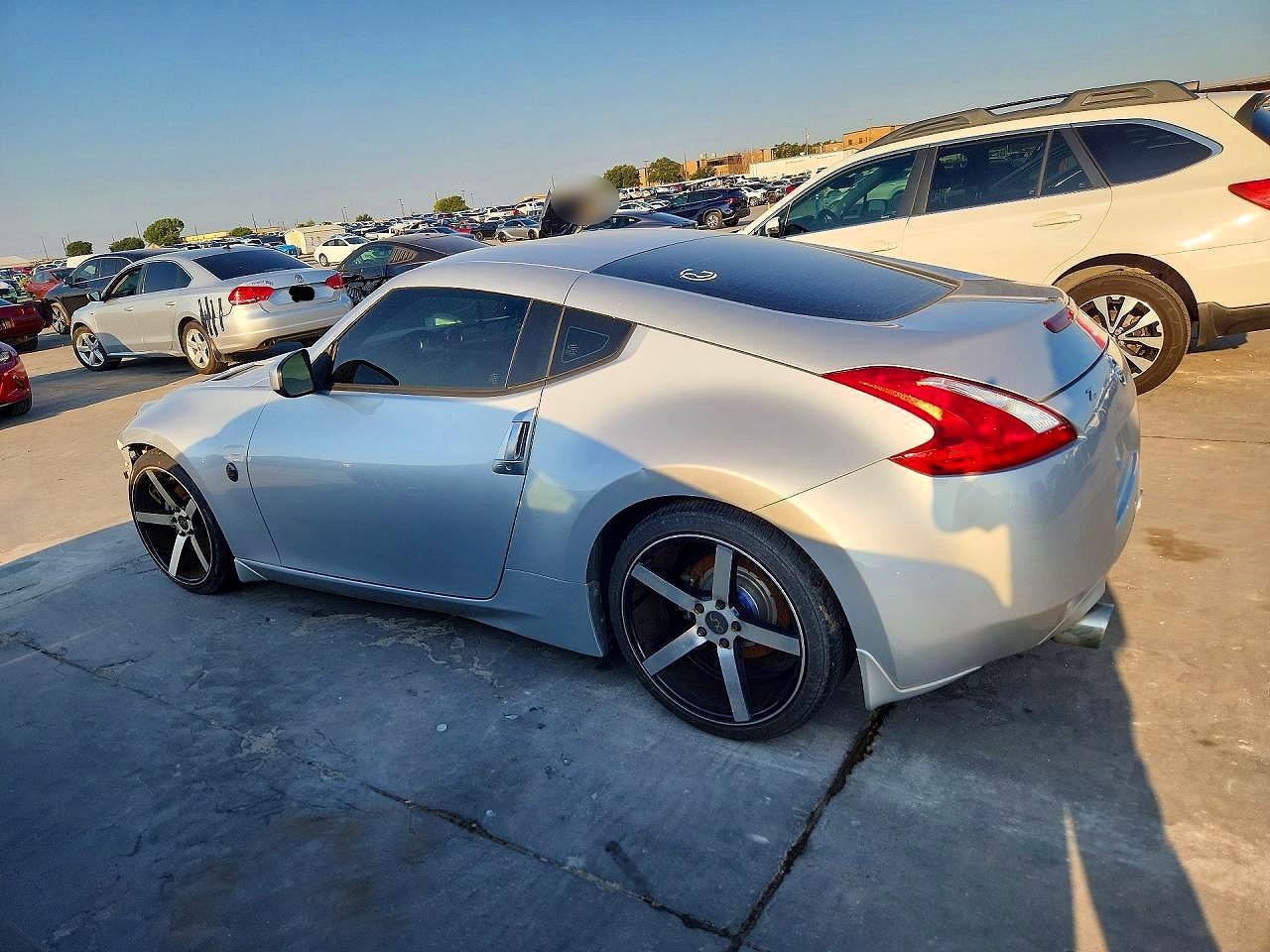 2017 Nissan 370Z Base - zdjęcie 2