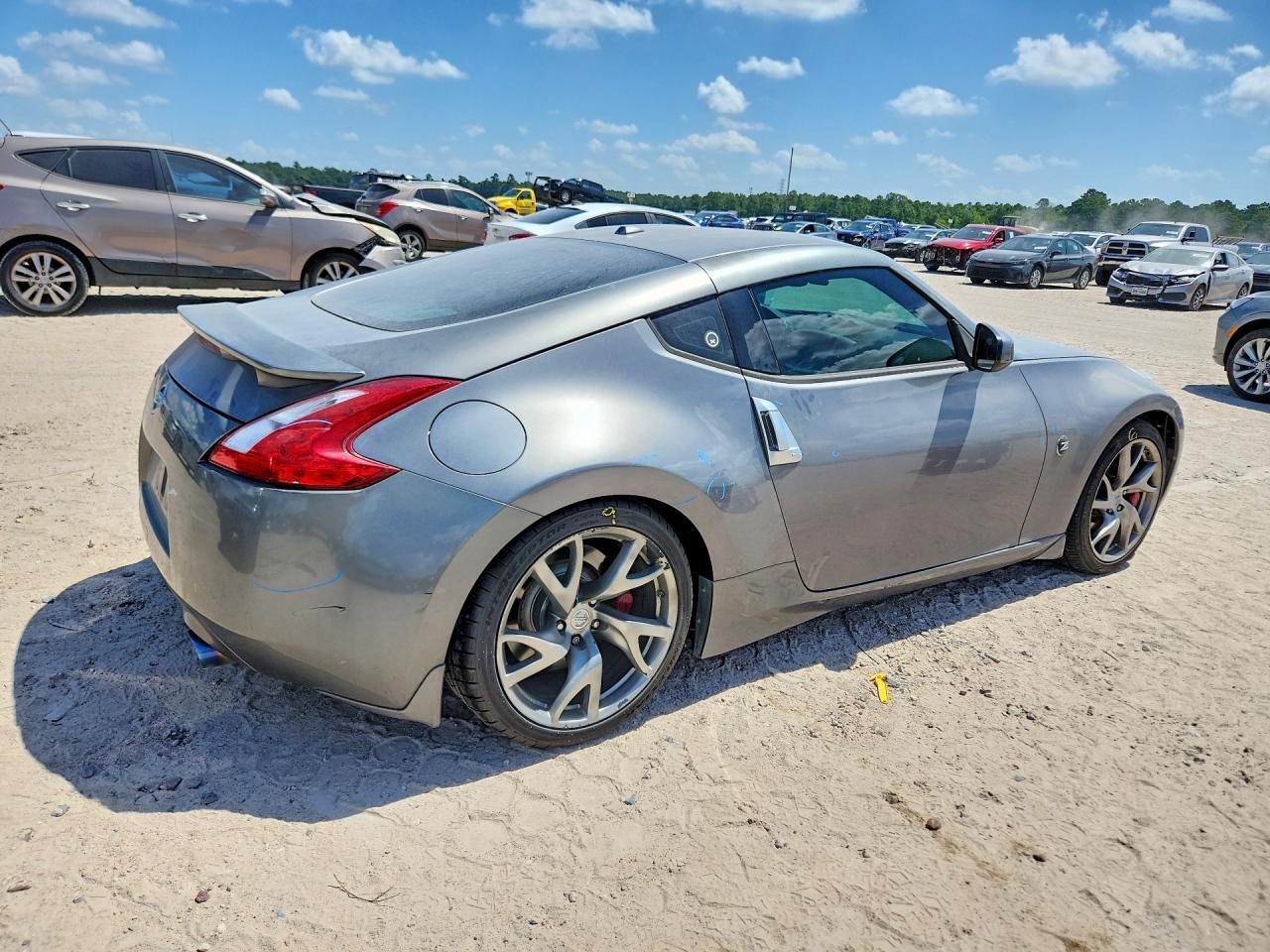 2014 Nissan 370Z Touring - zdjęcie 3