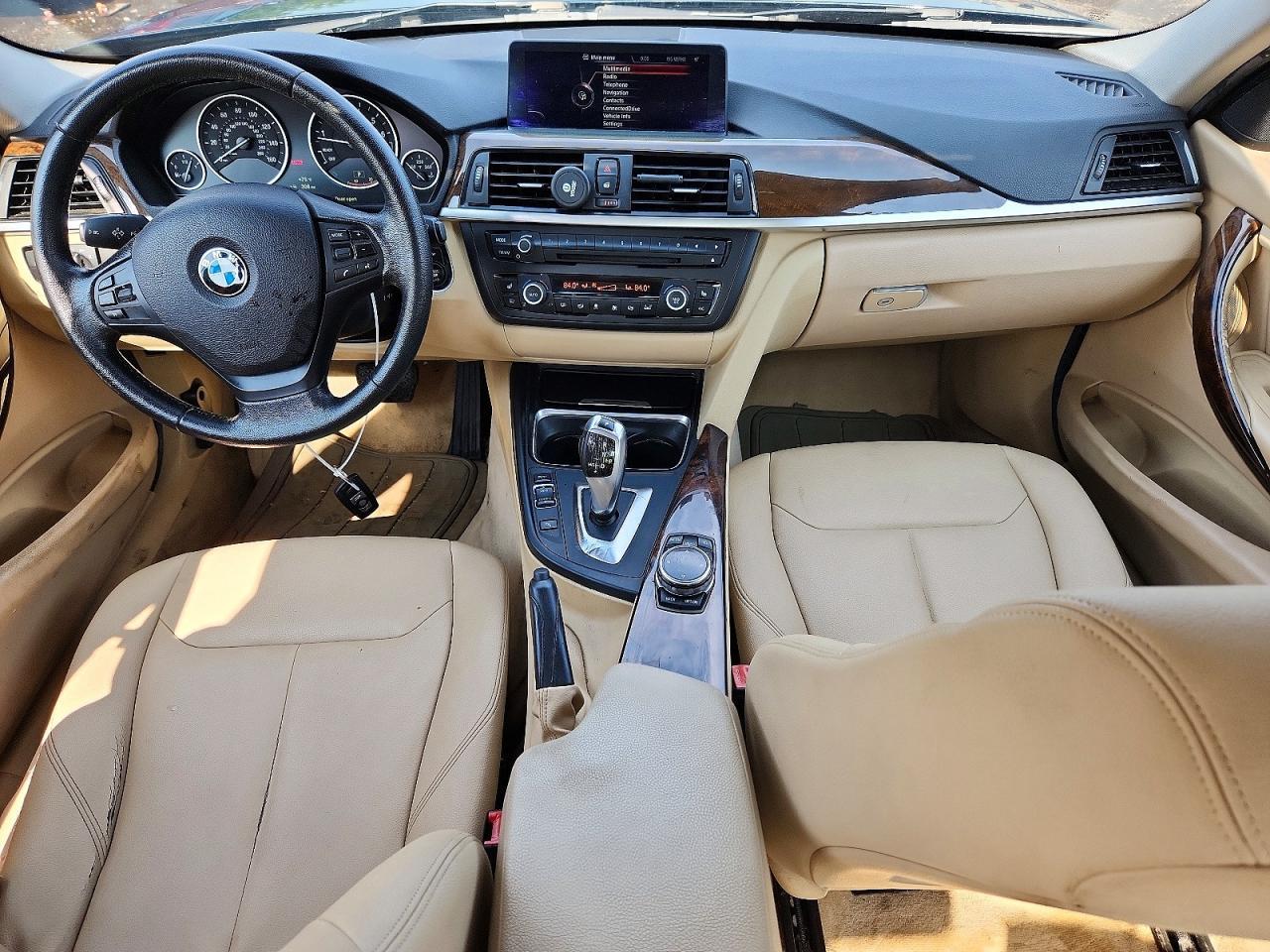 2015 BMW 320 I xDrive - zdjęcie 8