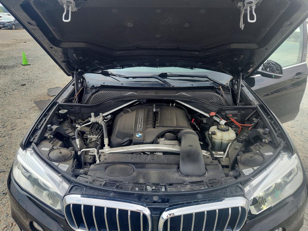 2017 BMW X5 xDrive35I - zdjęcie 12