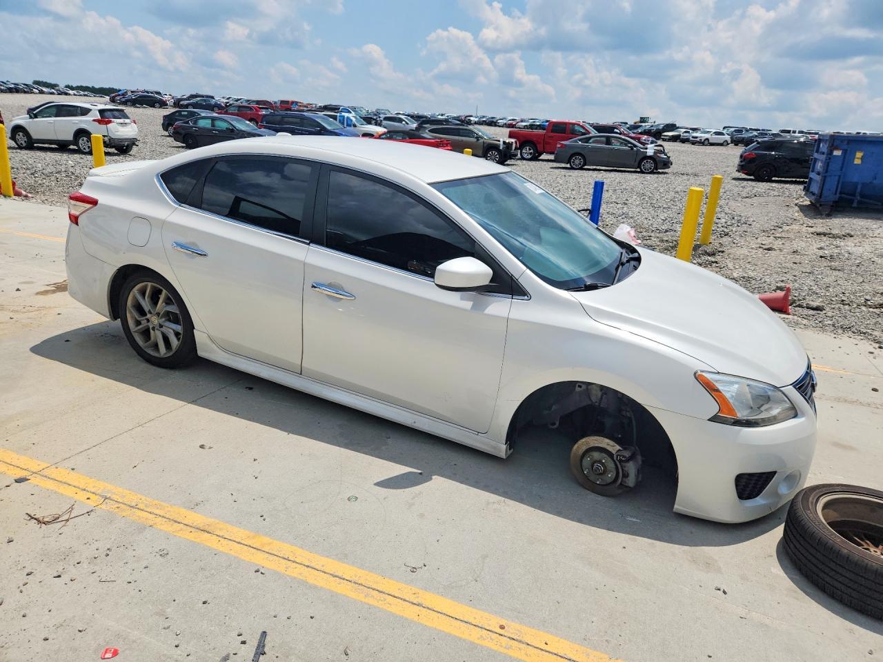 2013 Nissan Sentra S - zdjęcie 4