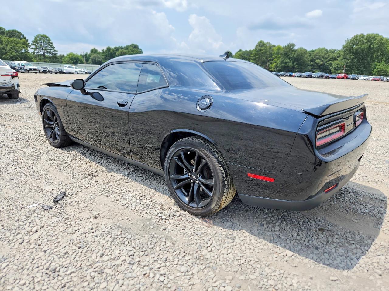 2017 Dodge Challenger R/T - zdjęcie 2