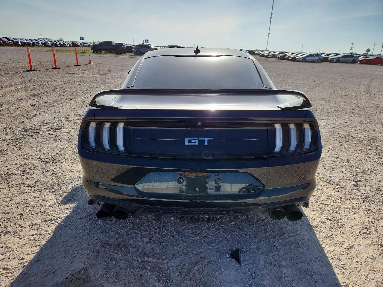 2021 Ford Mustang Gt - zdjęcie 6