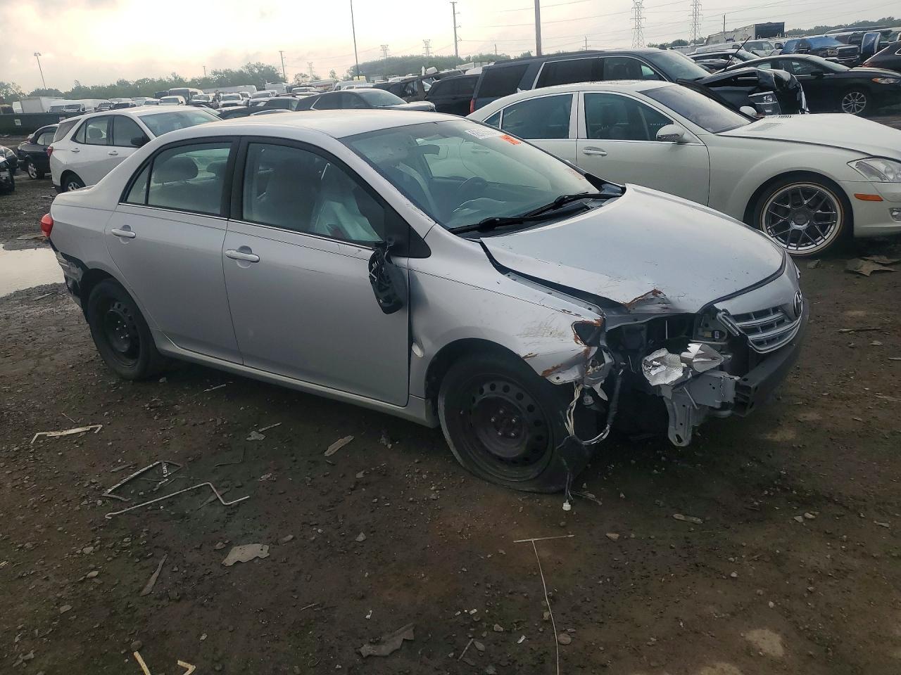 2013 Toyota Corolla Le - zdjęcie 4