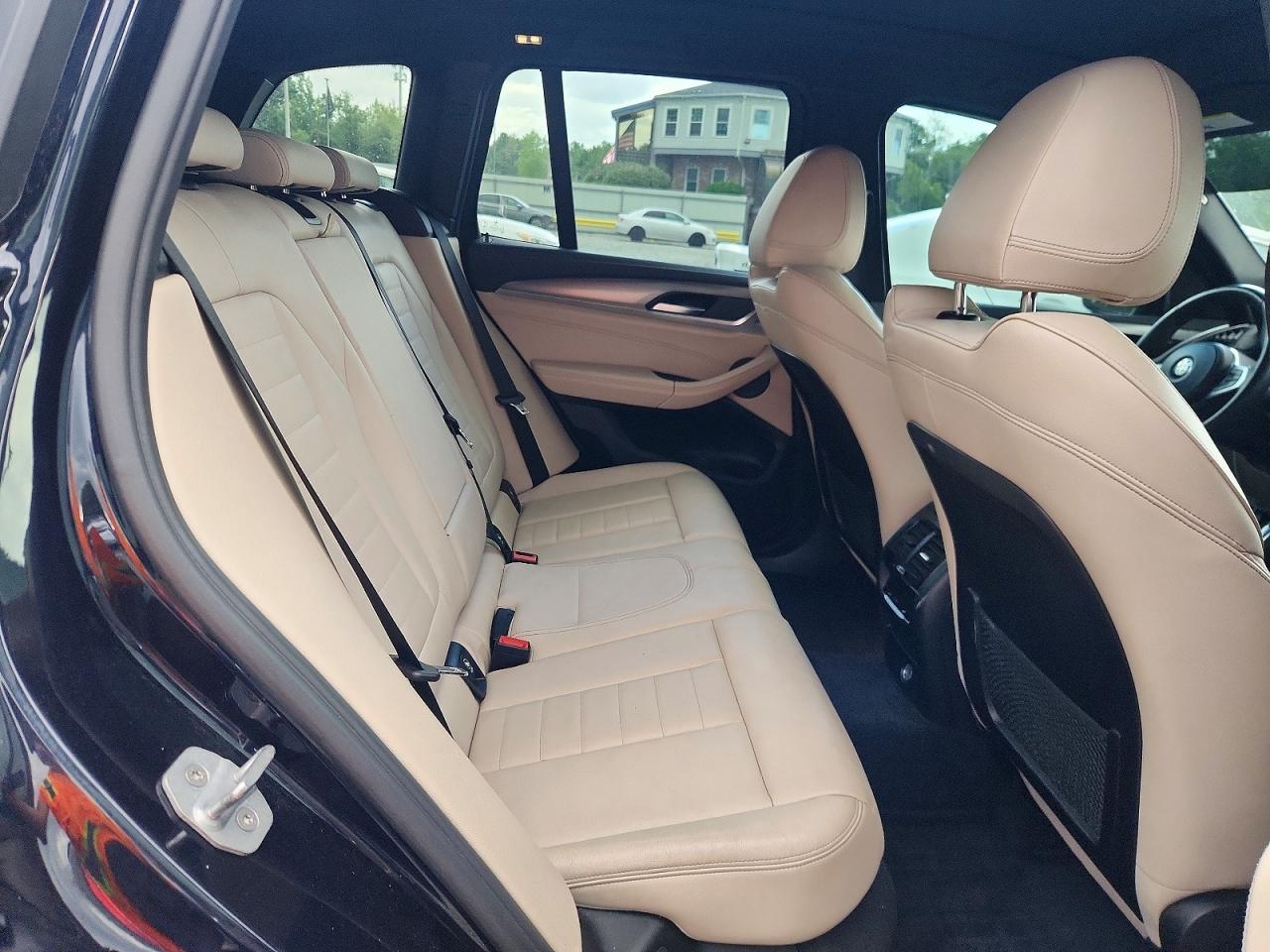 2019 BMW X3 xDrivem40I - zdjęcie 11