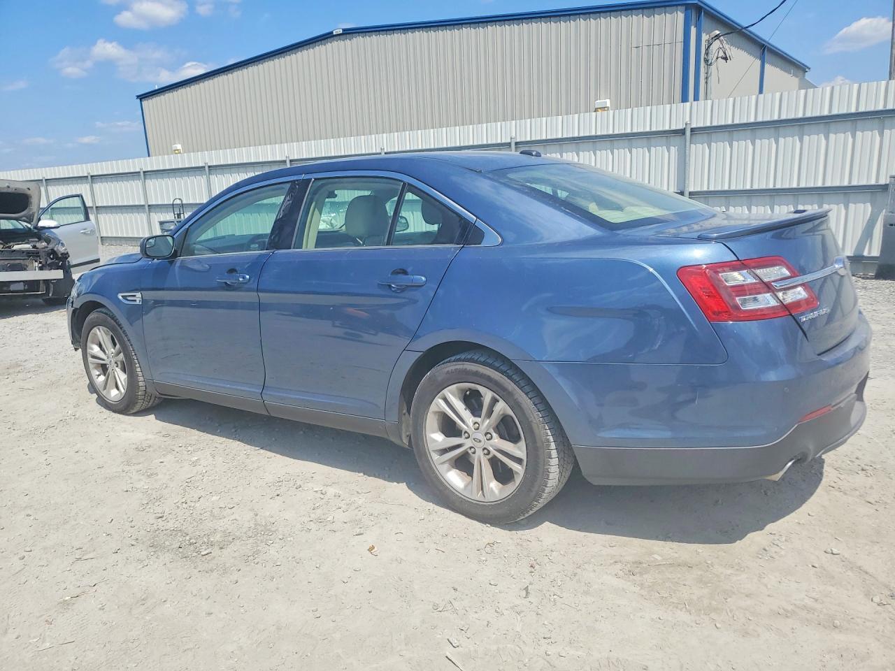 2018 Ford Taurus Sel - zdjęcie 2