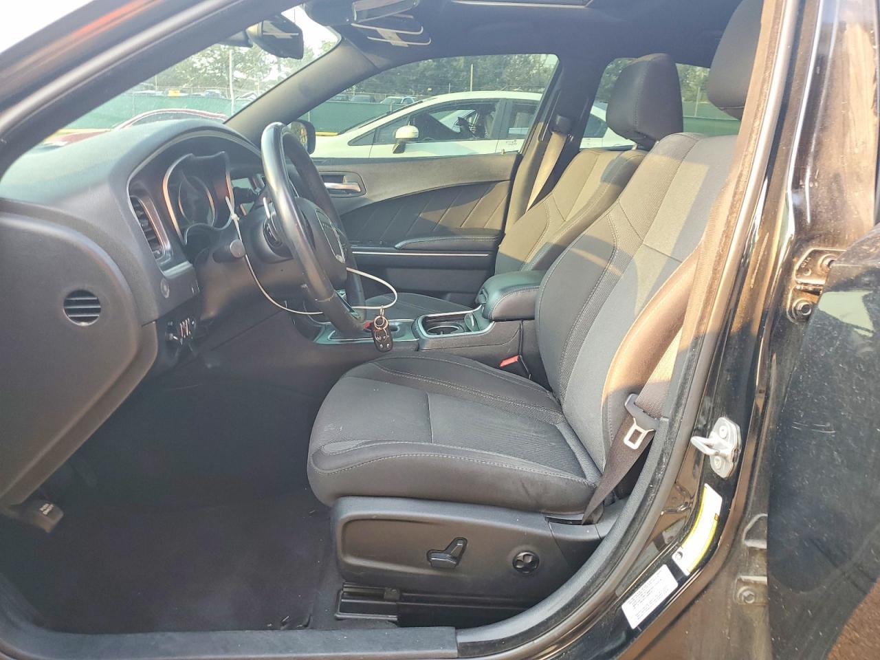 2015 Dodge Charger R/T - zdjęcie 7