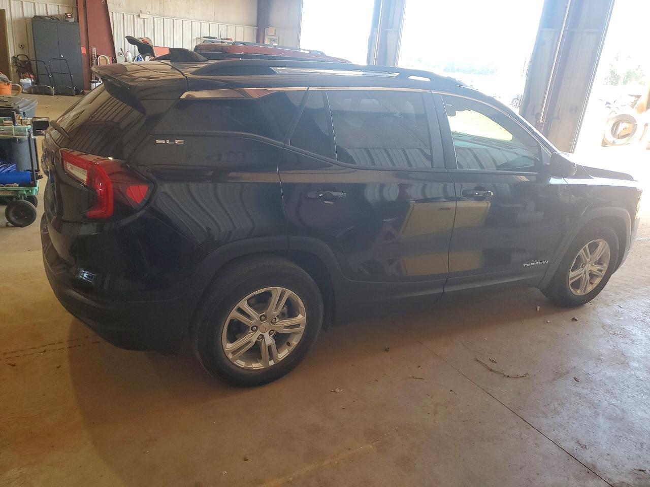 2022 GMC Terrain Sle - zdjęcie 3