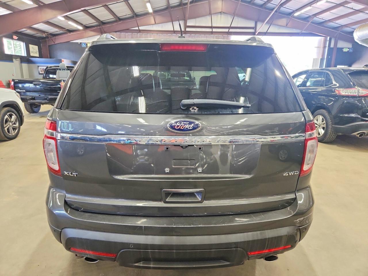 2015 Ford Explorer Xlt - zdjęcie 6