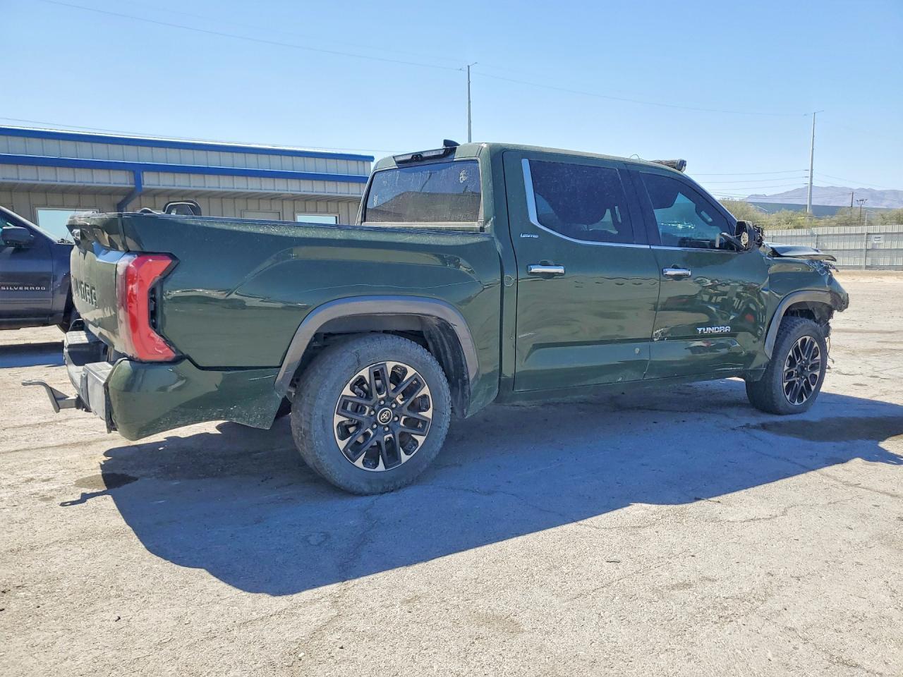 2023 Toyota Tundra Crewmax Limited - zdjęcie 3