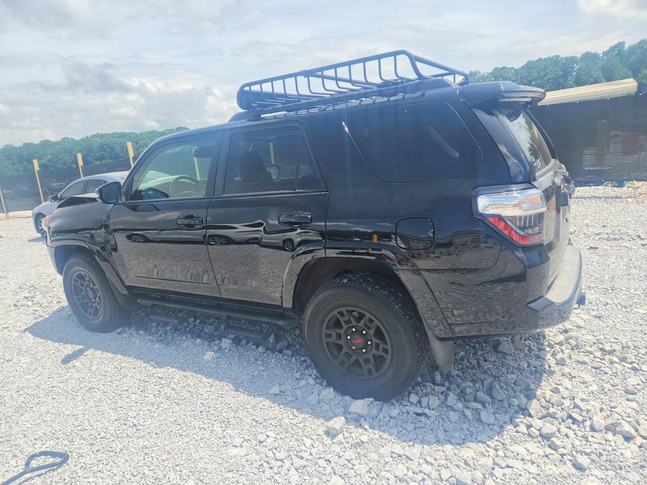 2021 Toyota 4Runner Venture Edition - zdjęcie 2