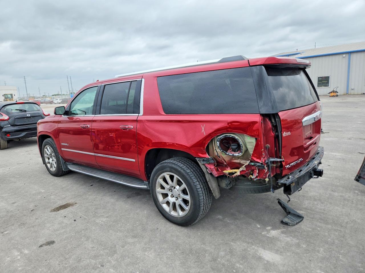 2015 GMC Yukon Xl Denali - zdjęcie 2