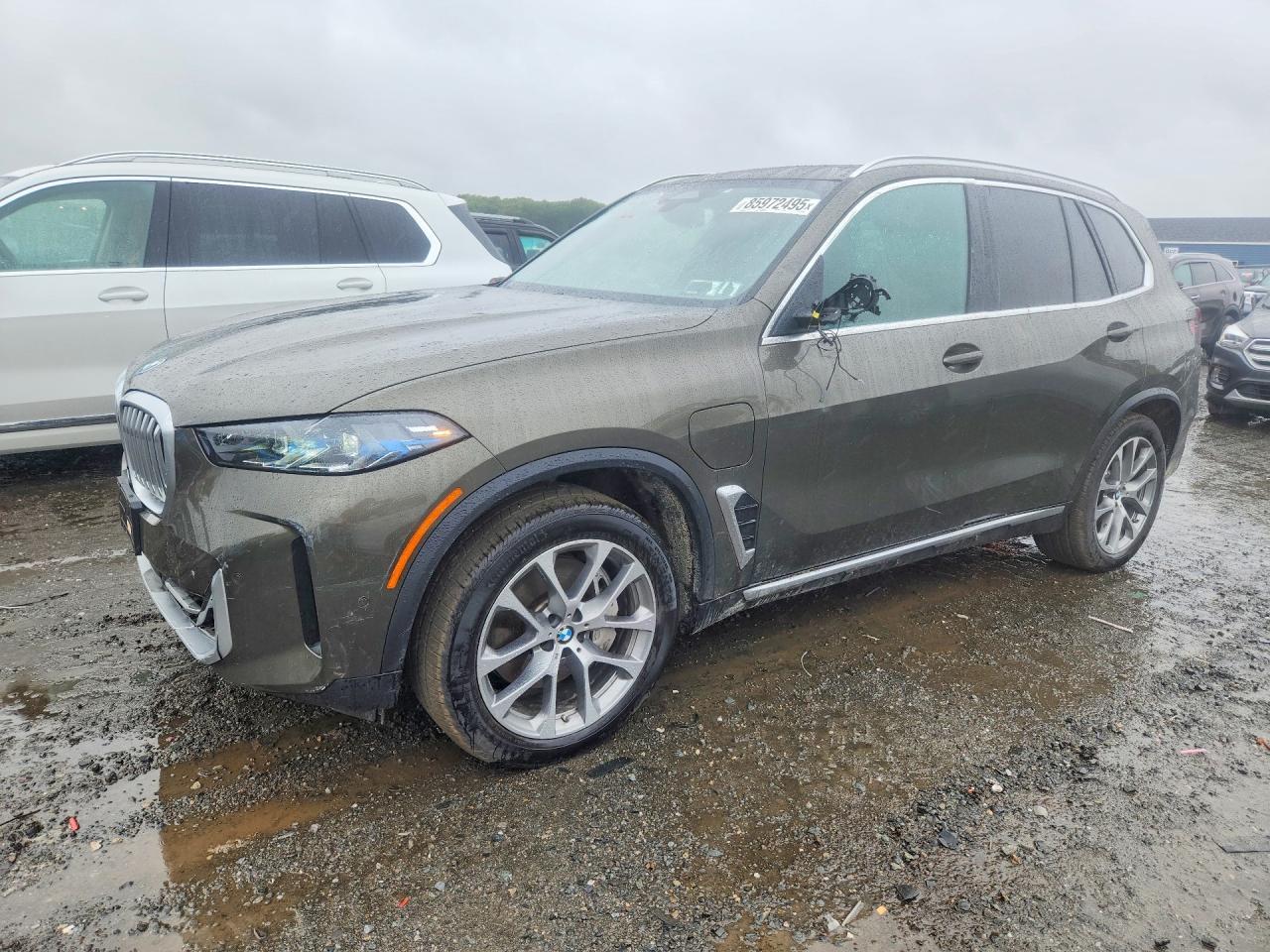 2026 BMW X5 xDrive50E - zdjęcie główne
