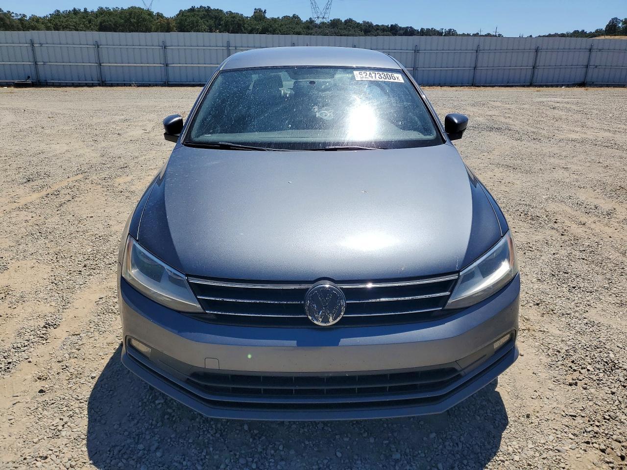2016 Volkswagen Jetta Sport - zdjęcie 5