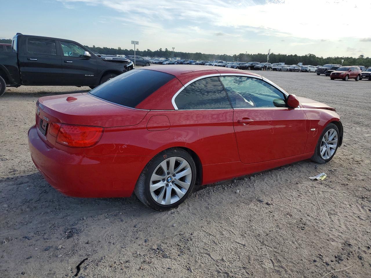 2013 BMW 328 I - zdjęcie 3