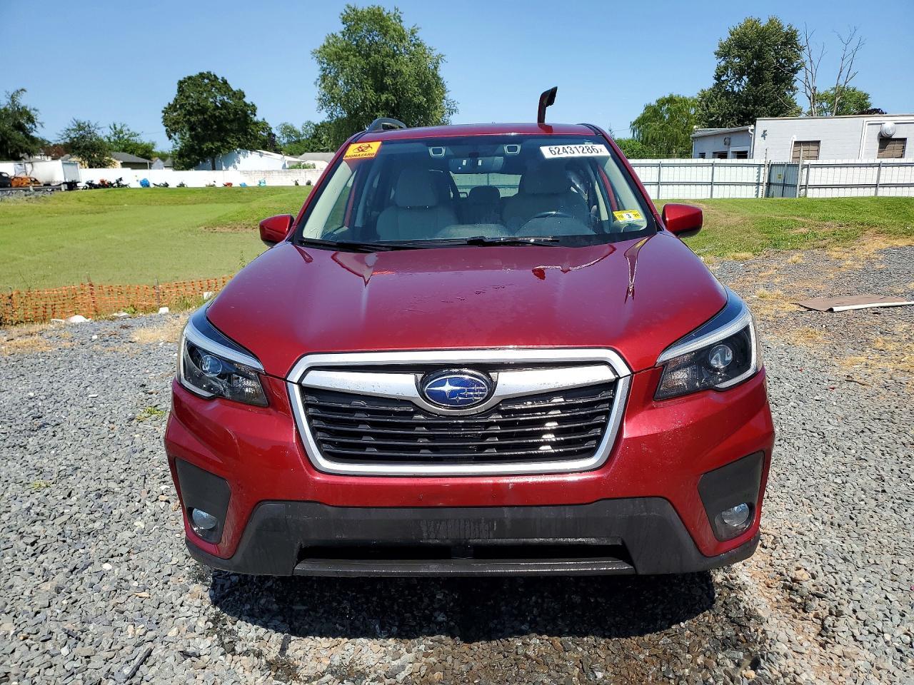 2021 Subaru Forester Premium - zdjęcie 5