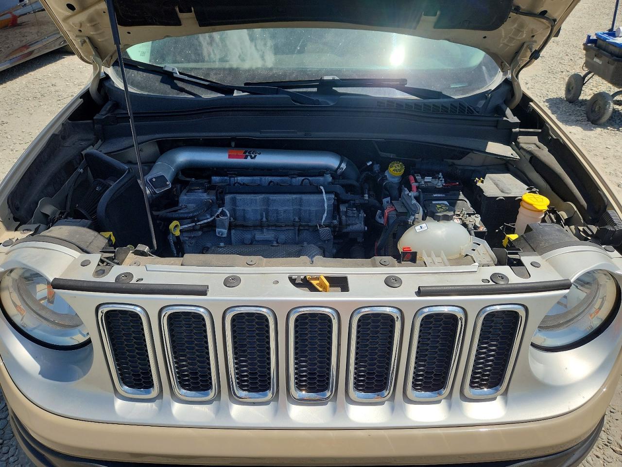 2015 Jeep Renegade Limited - zdjęcie 12