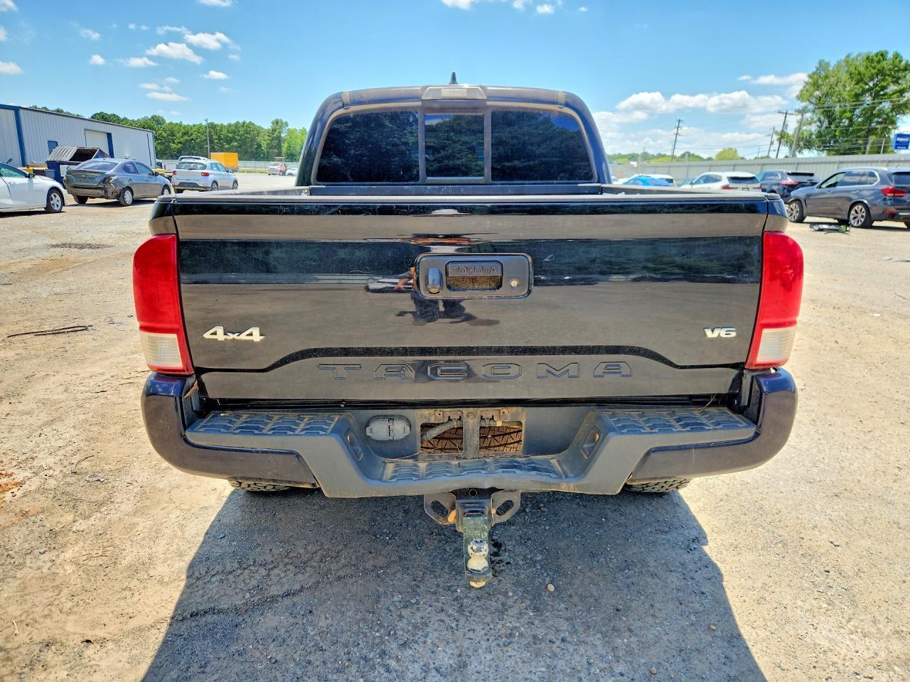 2017 Toyota Tacoma Sr5 V6 - zdjęcie 6