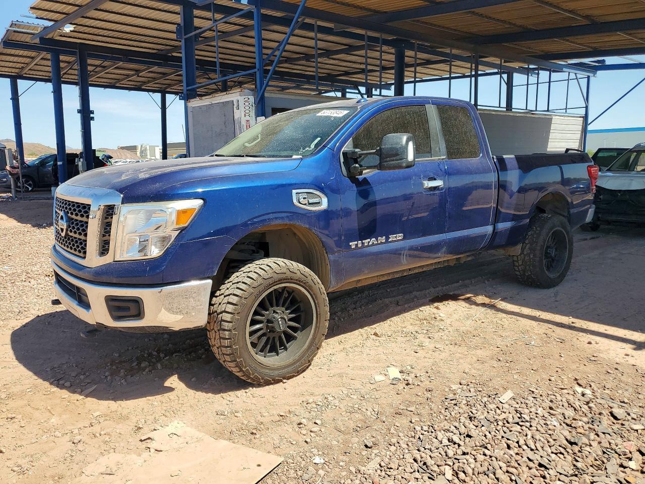 2017 Nissan Titan Xd S - zdjęcie główne