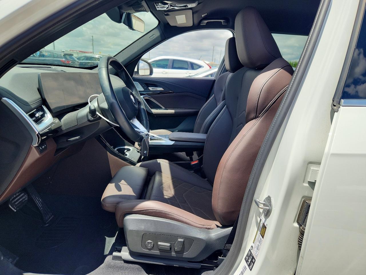 2025 BMW X1 xDrive28I - zdjęcie 7