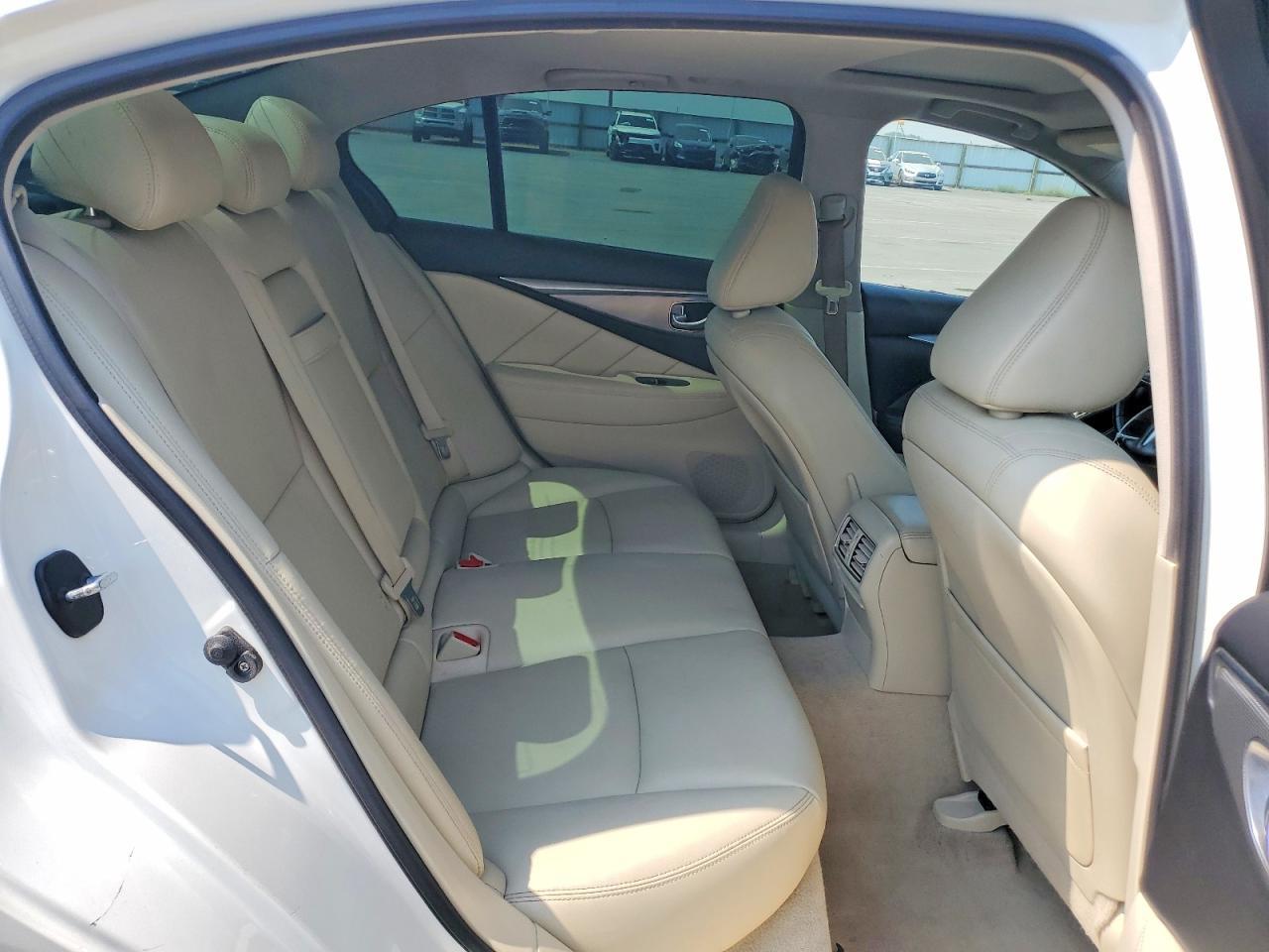 2017 Infiniti Q50 3.0T Premium - zdjęcie 10