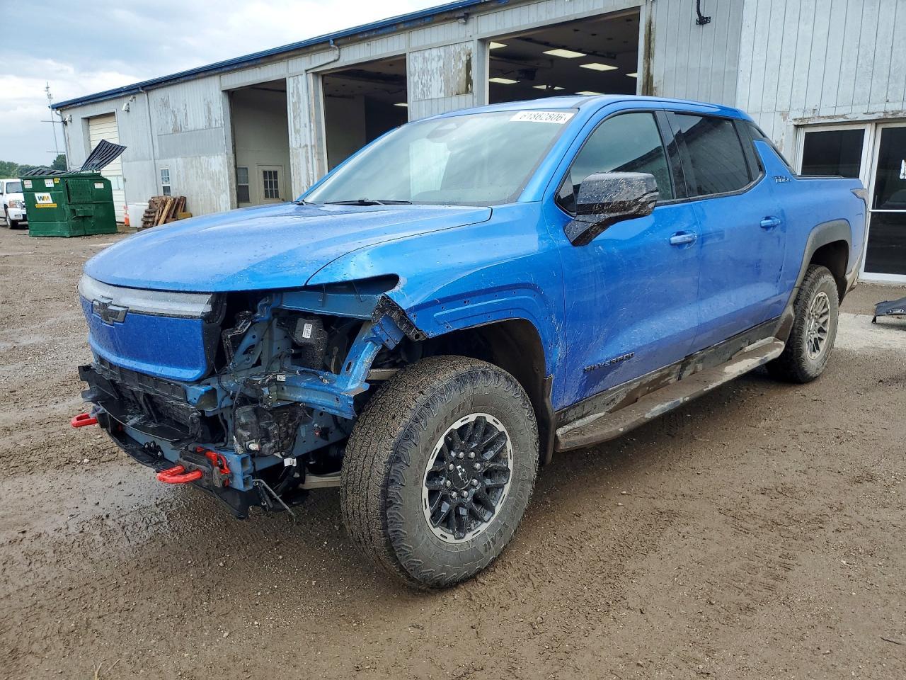 2026 Chevrolet Silverado Trail Boss - zdjęcie główne