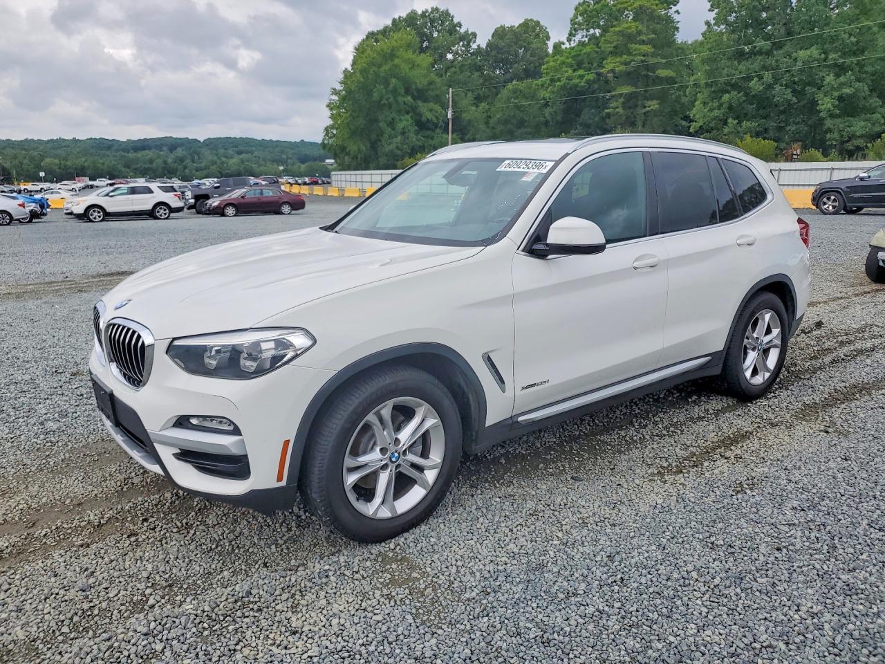 2018 BMW X3 xDrive30I - zdjęcie główne