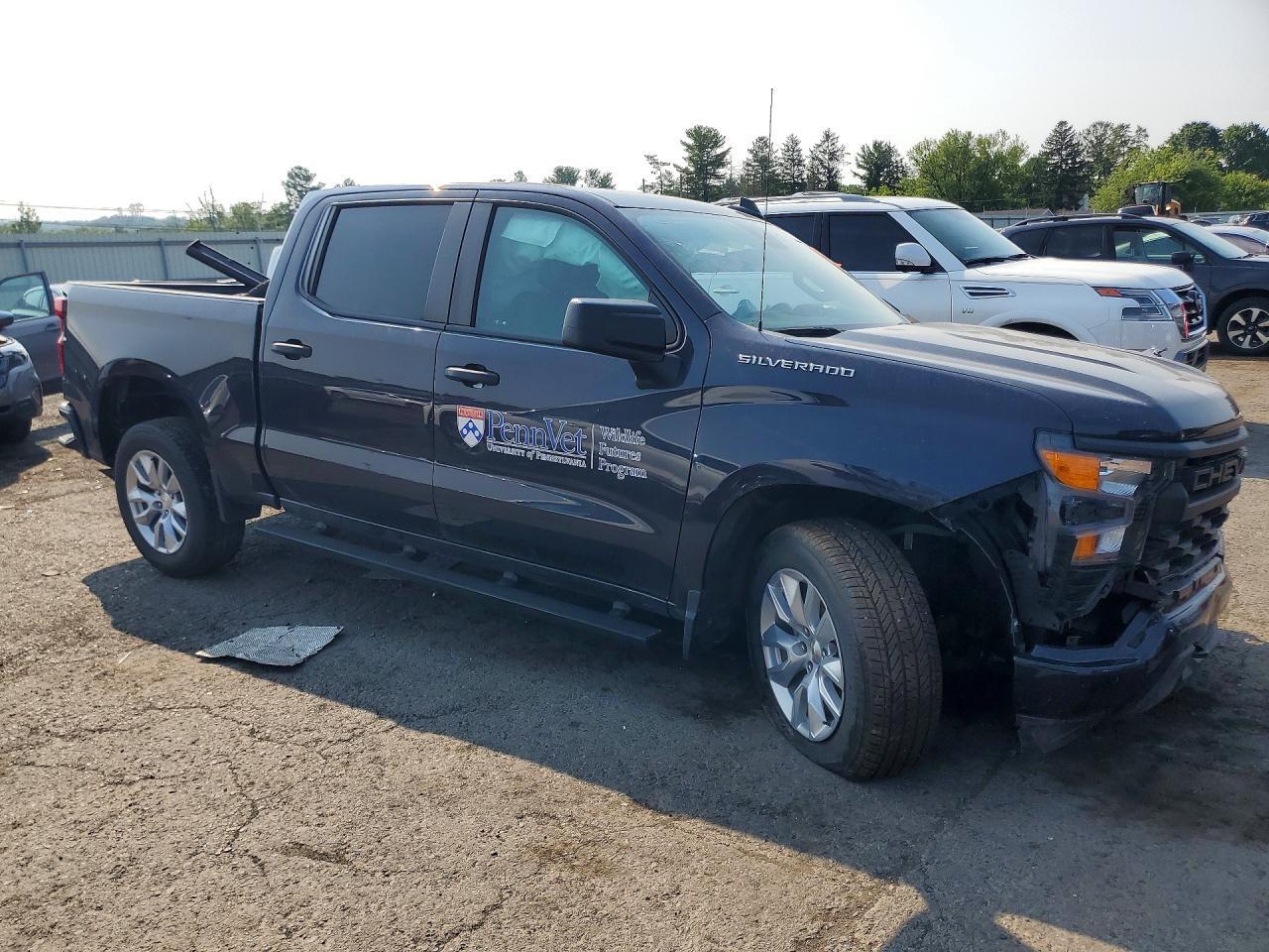 2023 Chevrolet Silverado K1500 Custom - zdjęcie 4