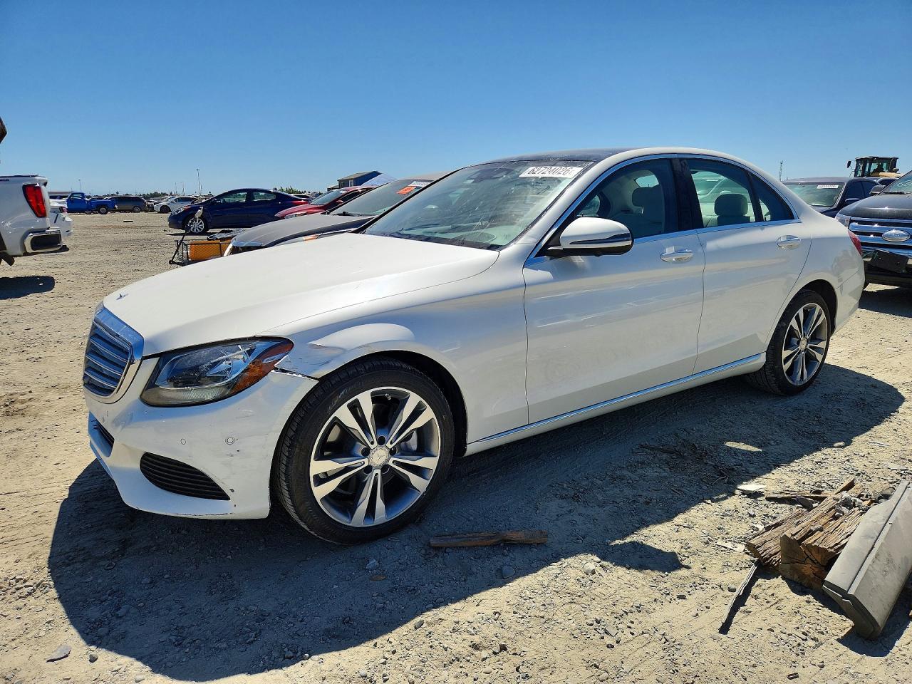 2016 Mercedes-Benz C 300 4Matic - zdjęcie główne