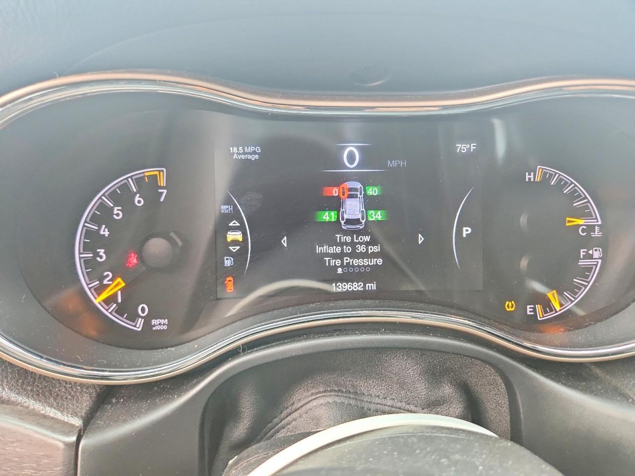 2014 Jeep Grand Cherokee Laredo - zdjęcie 9