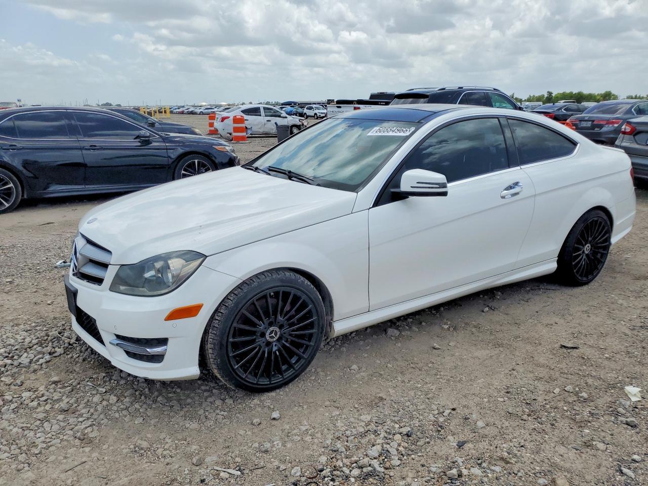 2013 Mercedes-Benz C 350 4Matic - zdjęcie główne